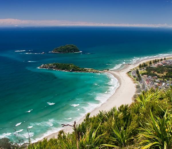 Eine Weltkreuzfahrt nach Neuseeland (Tauranga) bringt Sie an die schönsten Orte der Welt. Jetzt buchen!